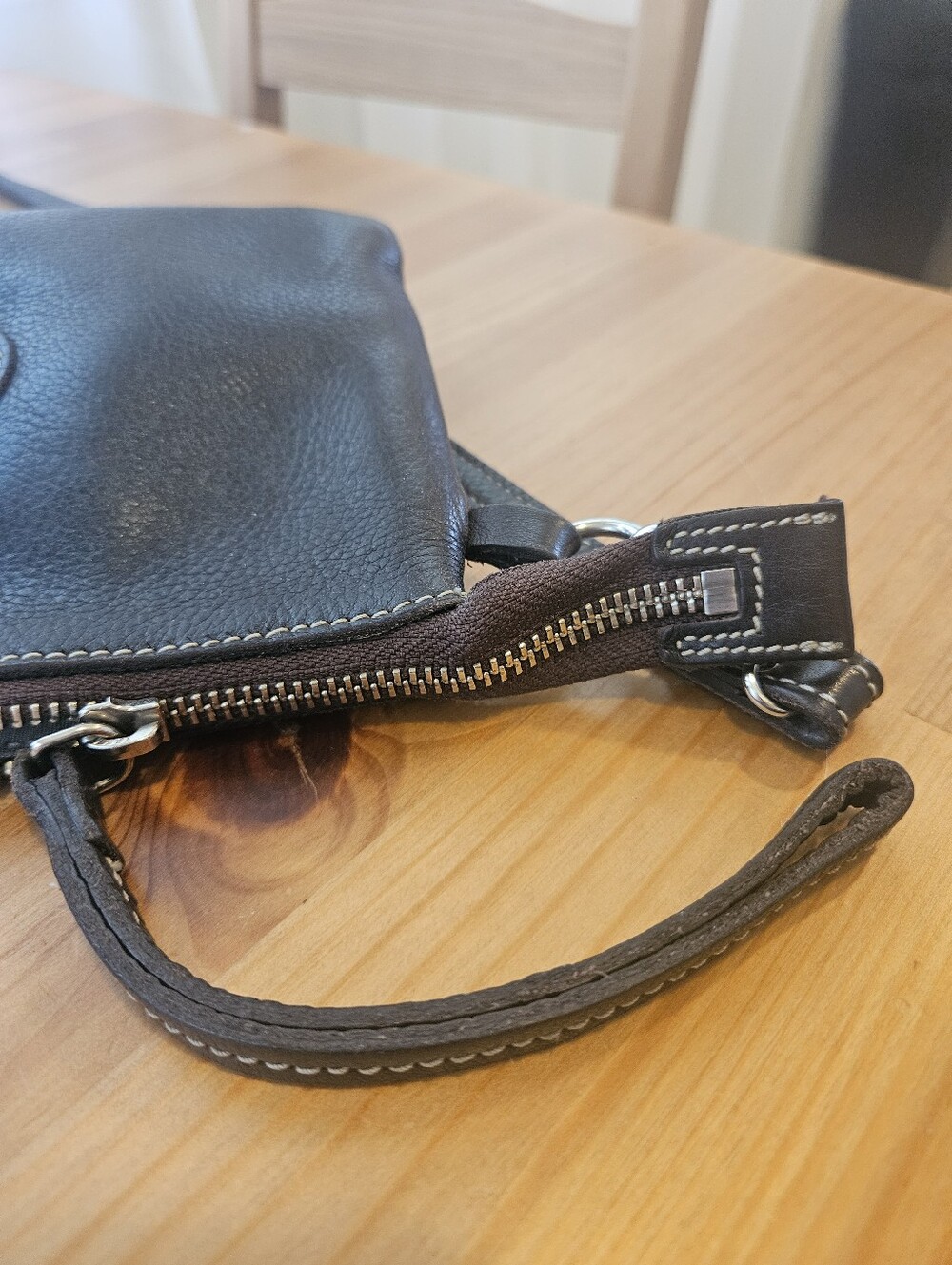 Roots Twinsie Bag 2.0 Cloud Crossbody Brown Leather - Picture 11 of 13